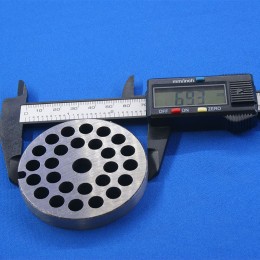 Решетка для мясорубки (MRZ053) D-69.5см, D-вн. 10мм, D-отверстия 7,5мм, толщина 9,5мм
