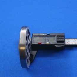 Решетка для мясорубки (MRZ053) D-69.5см, D-вн. 10мм, D-отверстия 7,5мм, толщина 9,5мм