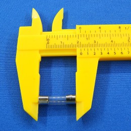 Предохранитель стеклянный 3 см 15 А (P3SM15A)