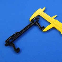 Крючок двери для микроволновки Samsung DE64-02970A
