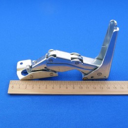 Петля для встроенного холодильника AEG Electrolux 2211202045