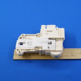 Замок люка для стиральной машины Zanussi INT010ZN