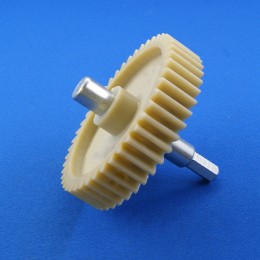 Шестерня с валом для мясорубки Panasonic z41.011-PN