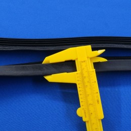 Уплотнитель двери для посудомоечной машины Indesit 141316