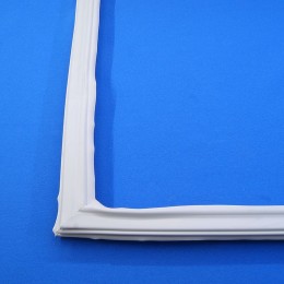 Уплотнитель 840x570 двери для холодильника Бирюса 0130320000-03