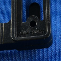 Крючок двери для микроволновки Samsung DE64-00211A