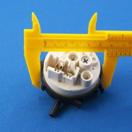 Прессостат для стиральной машины Whirlpool 481227128554