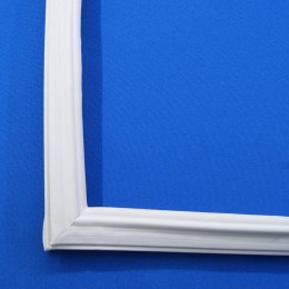 Уплотнитель для холодильника Бирюса 0029501000 03