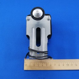 Вентилятор обдува для холодильника 220V на подставке с крыльчаткой (YZF3206)