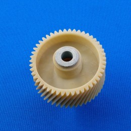 Шестерня c металлической вставкой для мясорубок Vitek, Panasonic, Д-52/22мм, зубья 47/16шт. (Косой/прямой)