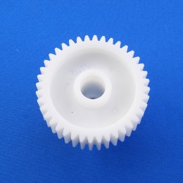 Шестерня для мясорубки Kenwood KW712653