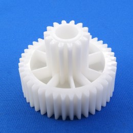 Шестерня для мясорубки Kenwood KW712653