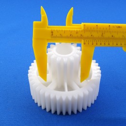 Шестерня для мясорубки Kenwood KW712653