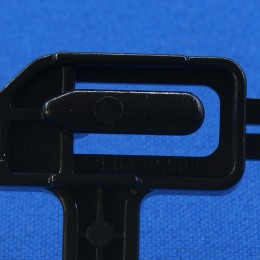 Крючок двери для микроволновки Samsung DE64-02355A