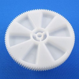 Шестерня большая белая для мясорубки Kenwood KW650740